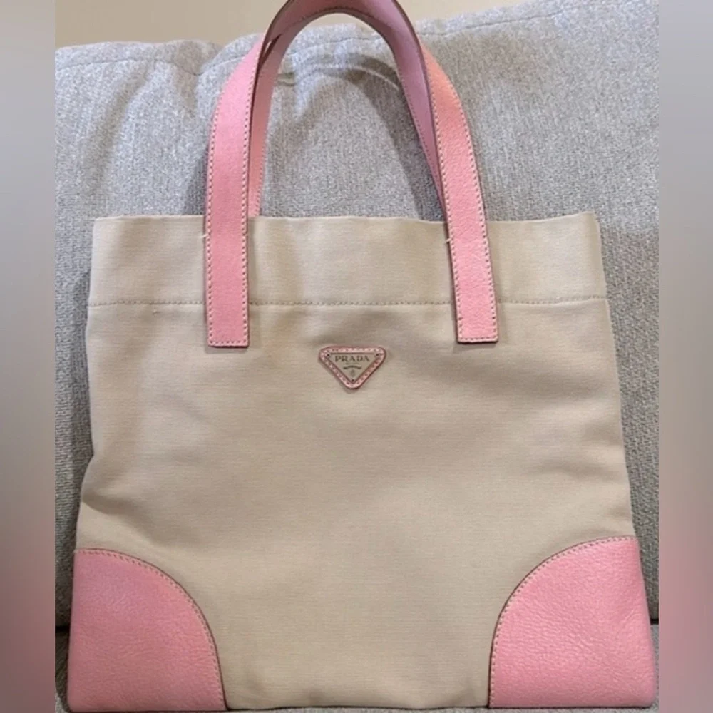 PRADA BAG - Picture 1 of 15
